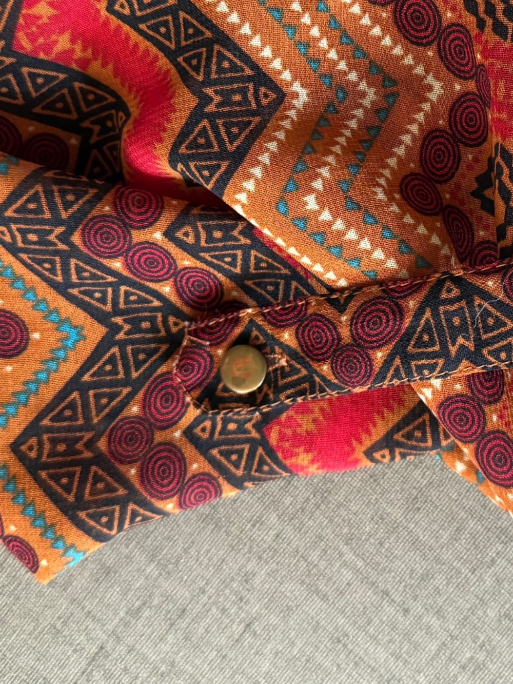 Indulge Southwestern Semi Sheer Orange Brown Geometric Print Top Size 2X - Picture 6 of 11